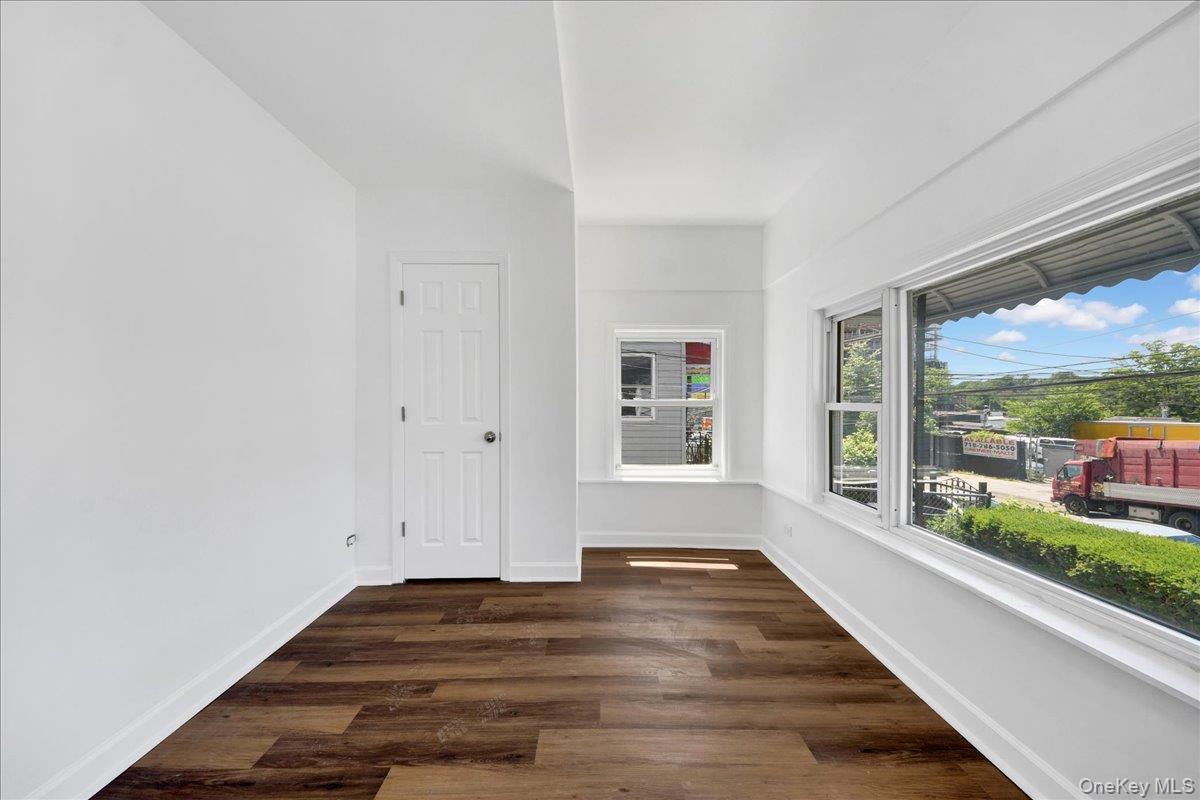35 S Terrace Avenue Property Photo 18