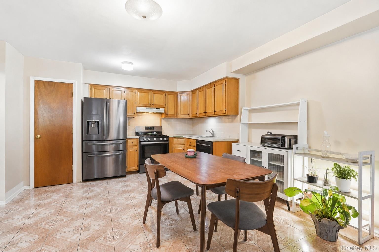 3303 Palmer Avenue Property Photo 17