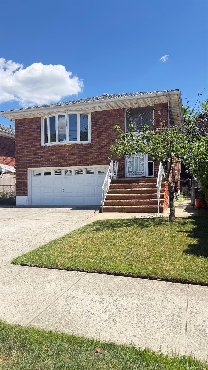 15619 87th Street Property Photo 1
