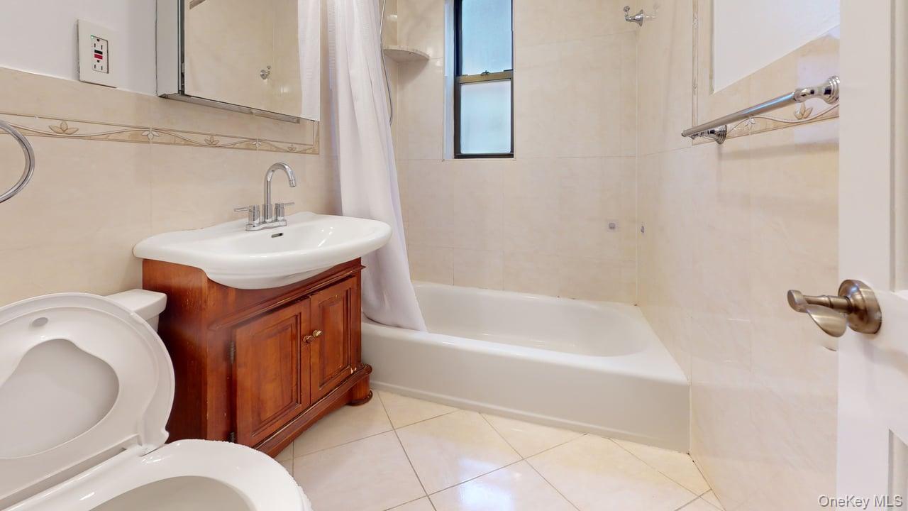 105-15 66th Road 2f Property Photo 19