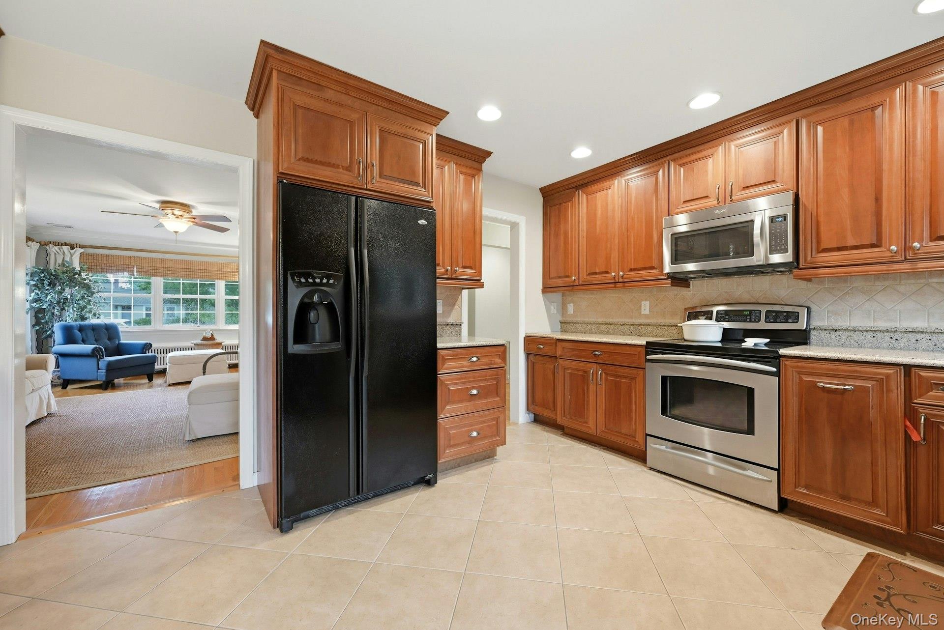 11 Cliftwood Drive Property Photo 8