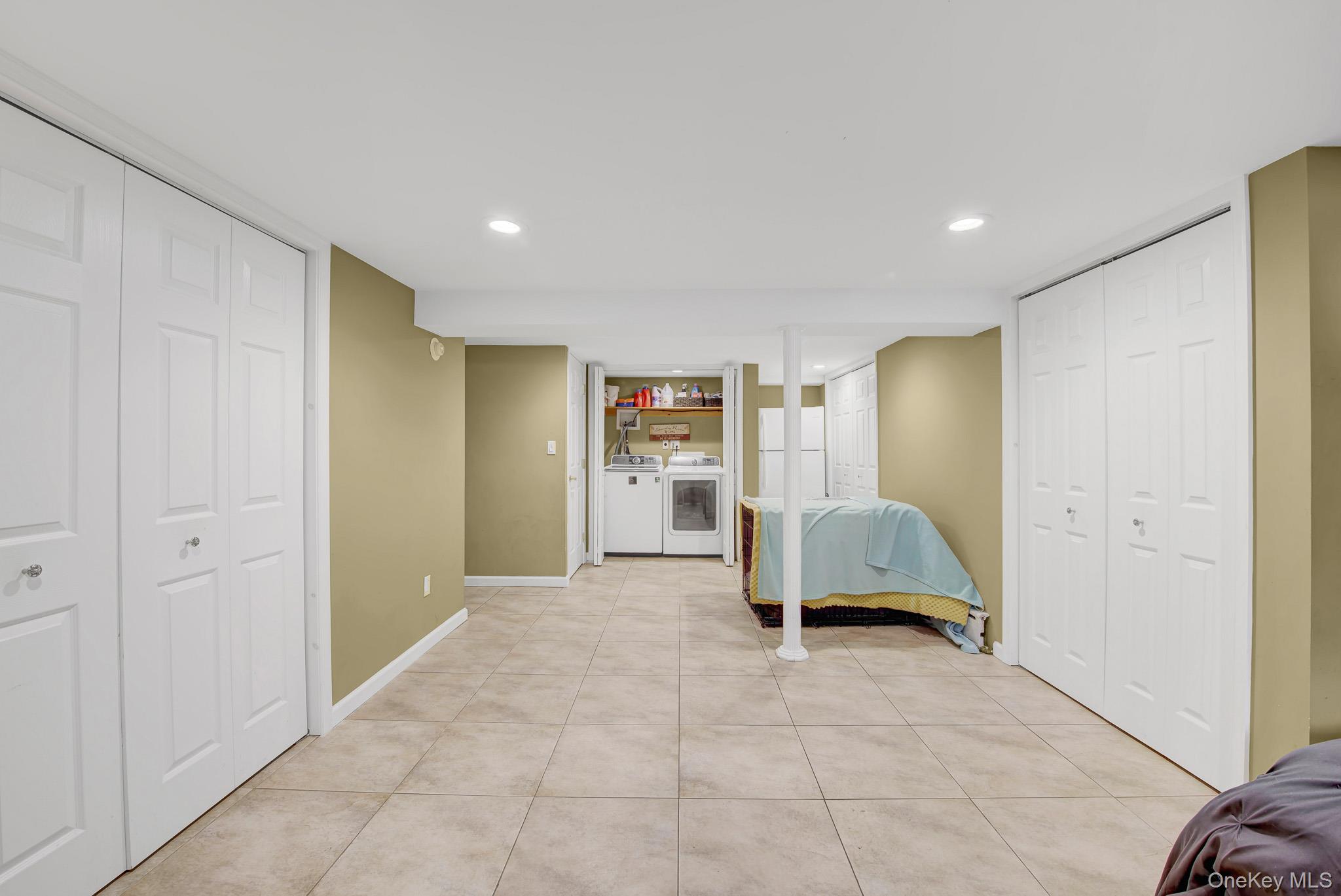 6 Oxford Avenue Property Photo 21