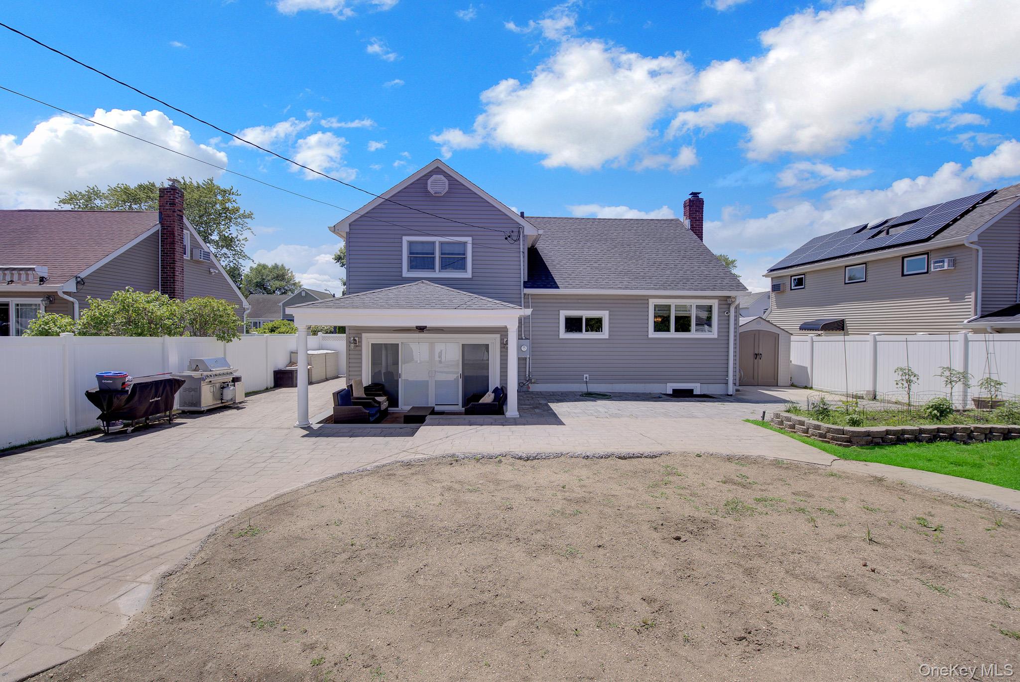 6 Oxford Avenue Property Photo 25