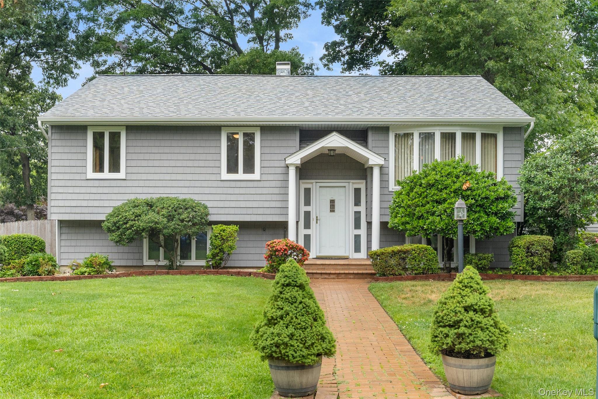 142 Mohican Avenue Property Photo 1