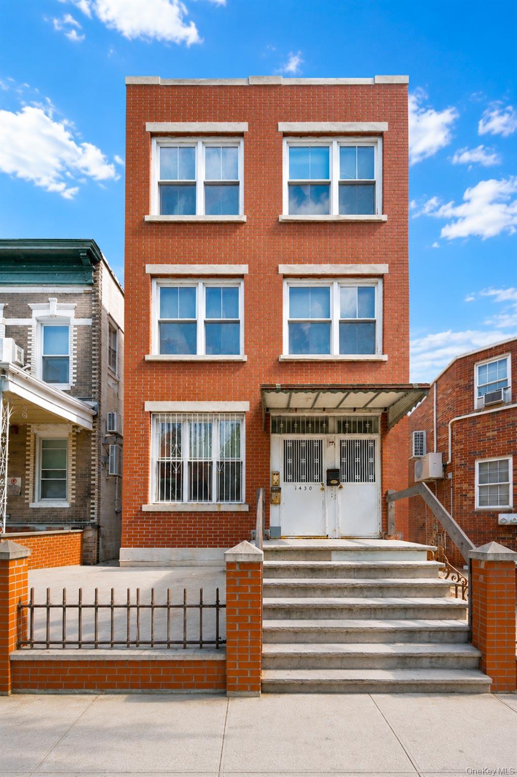 1430 70th Street Property Photo 1