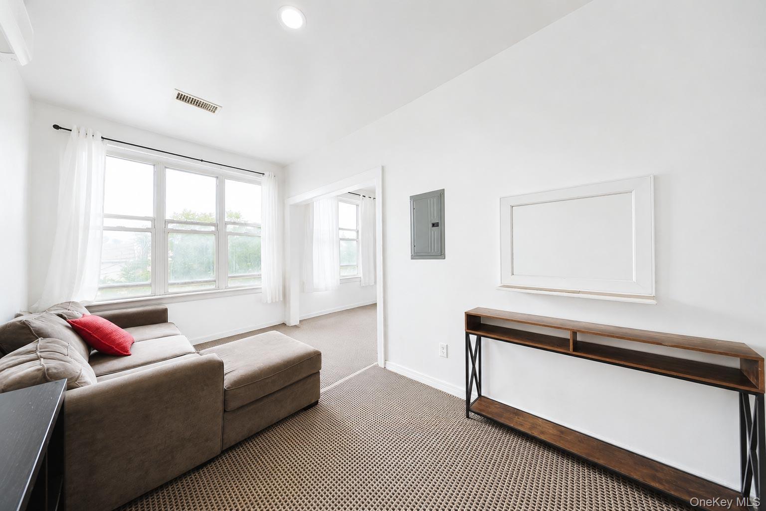1430 70th Street Property Photo 23