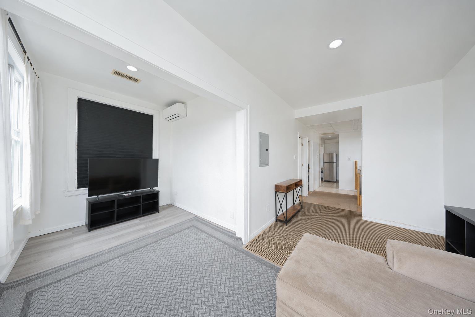 1430 70th Street Property Photo 26