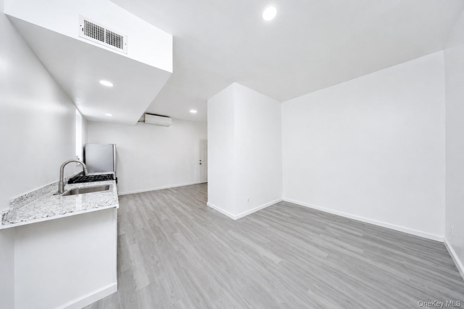 1430 70th Street Property Photo 32