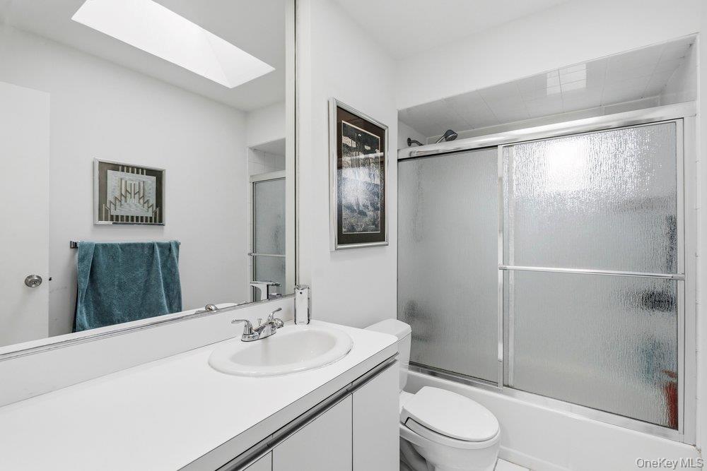 26 Sheridan Street Property Photo 19