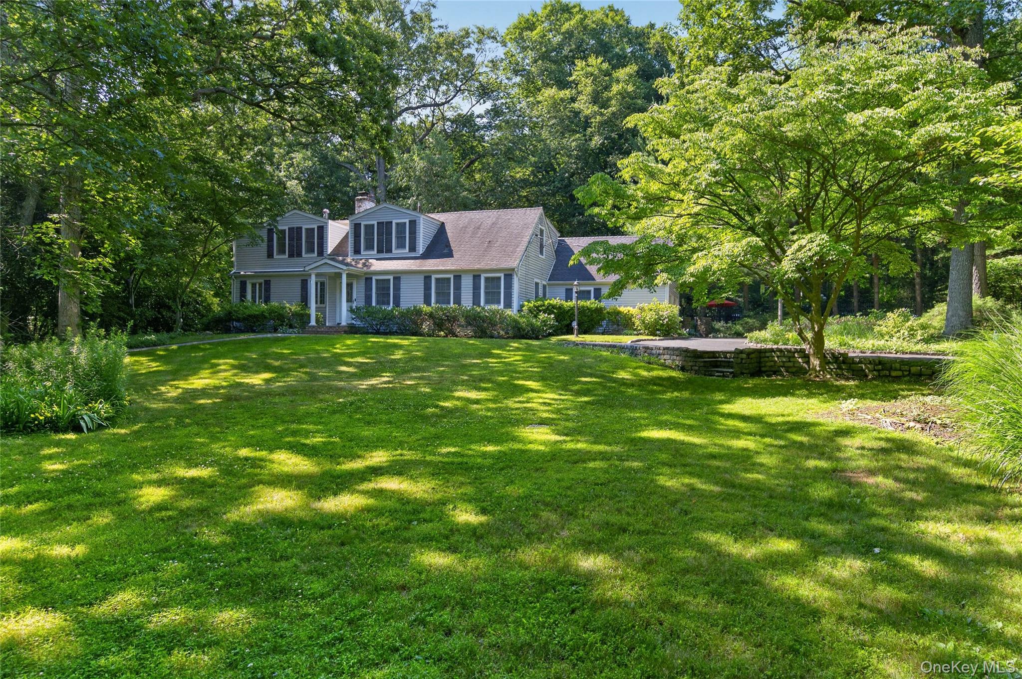 2108 Edge Road Property Photo 2