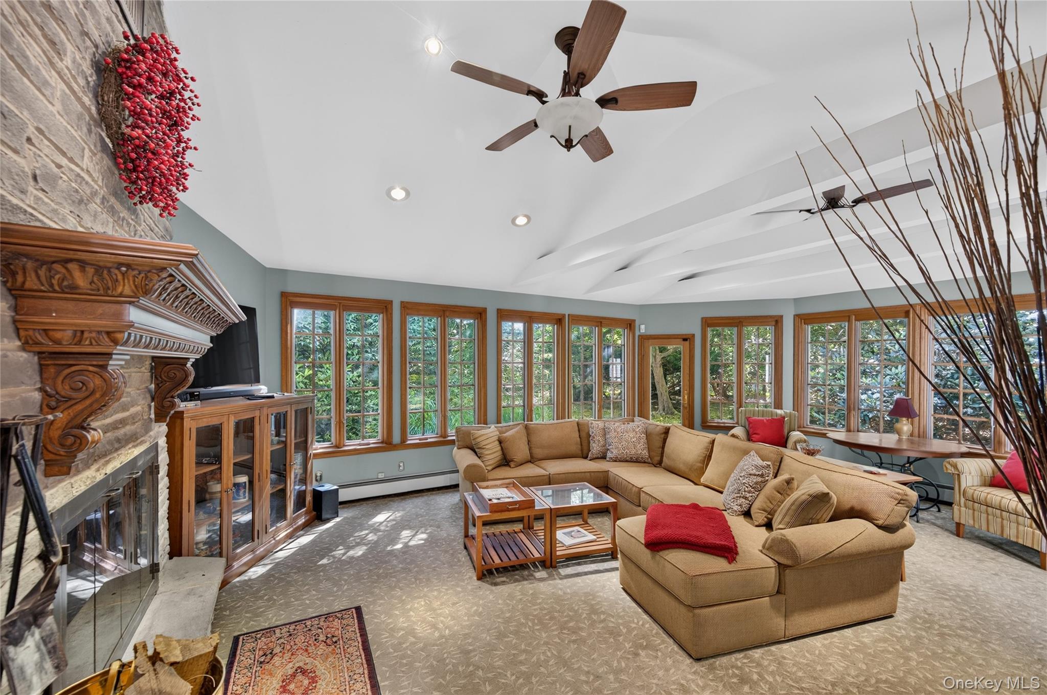 2108 Edge Road Property Photo 5