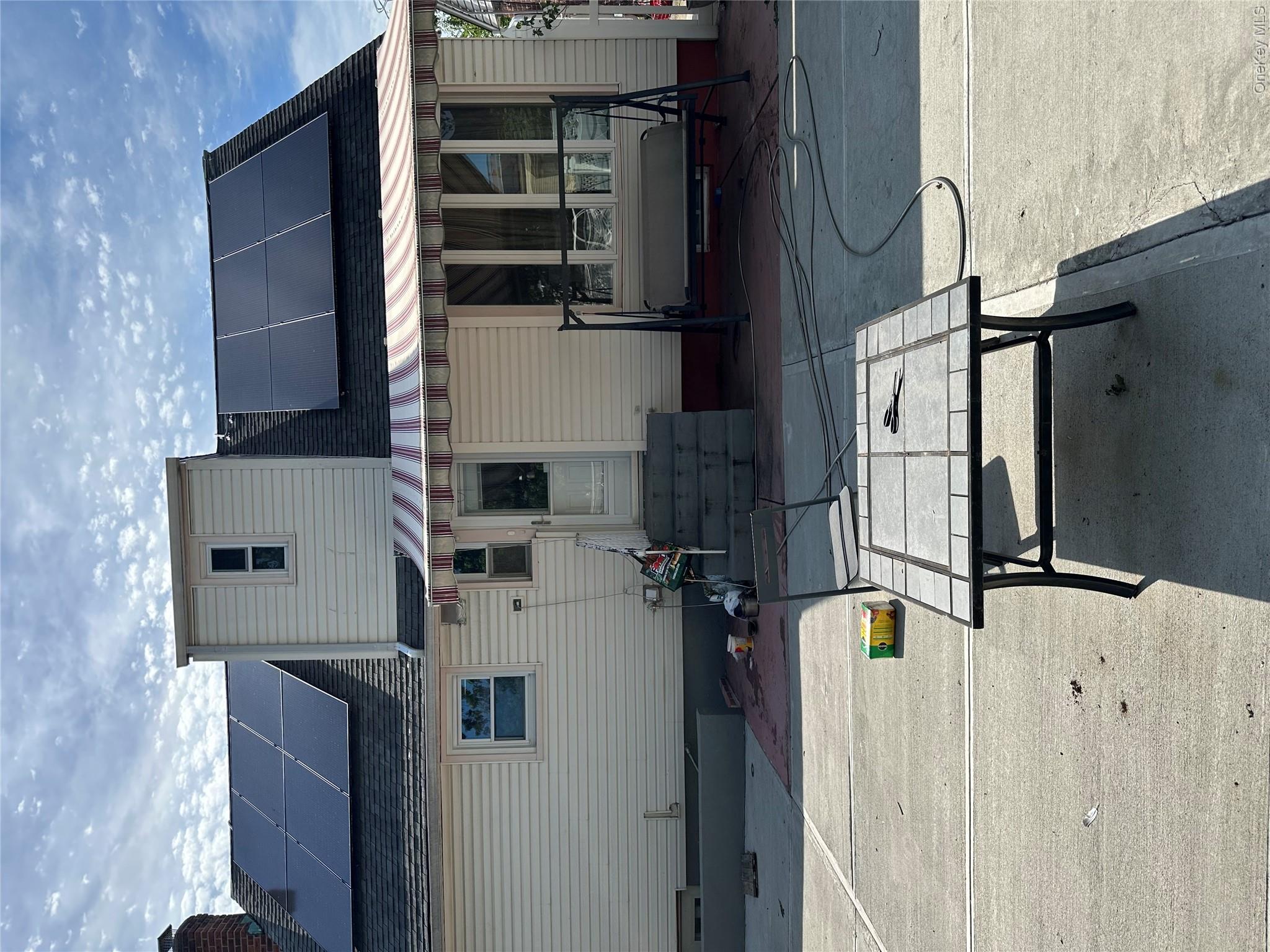 90 Clearstream Avenue Property Photo 24