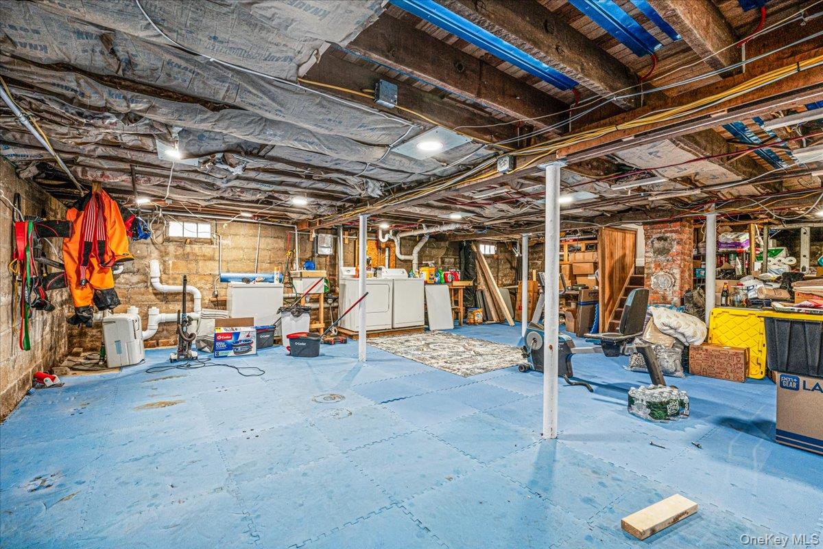 41 Moffitt Boulevard Property Photo 14