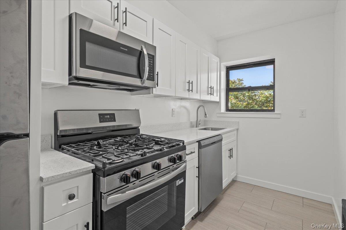 671 Bronx River Road 6c Property Photo 13
