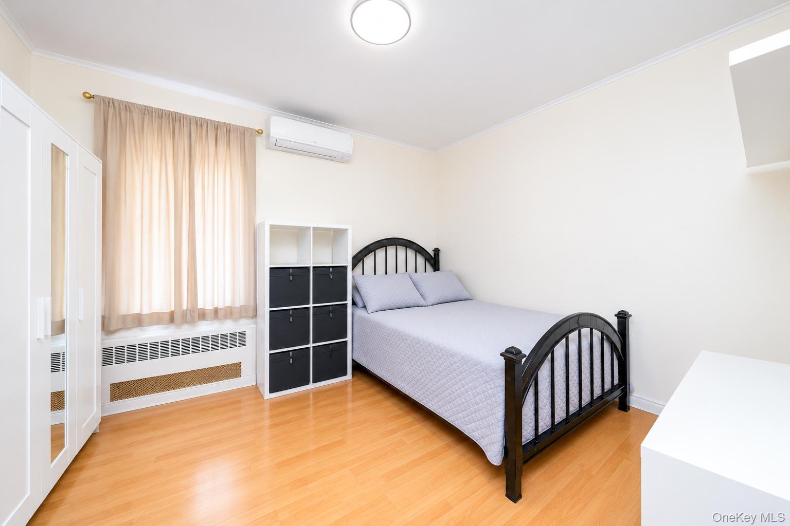 1428 70th Street Property Photo 13