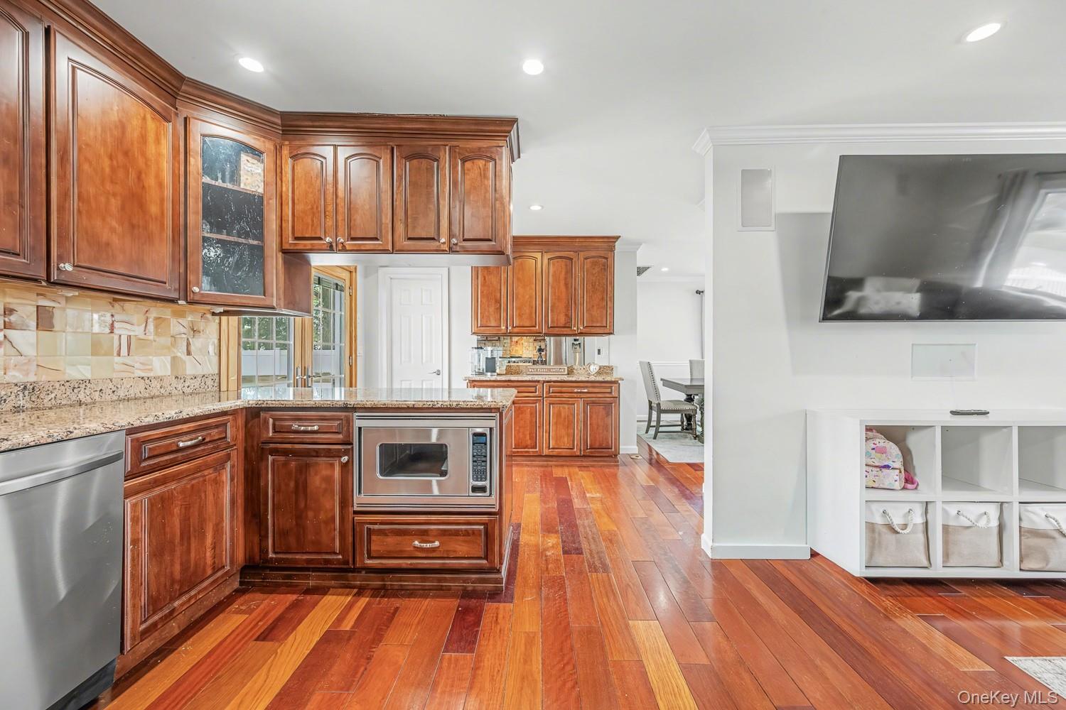 408 N Broome Avenue Property Photo 16