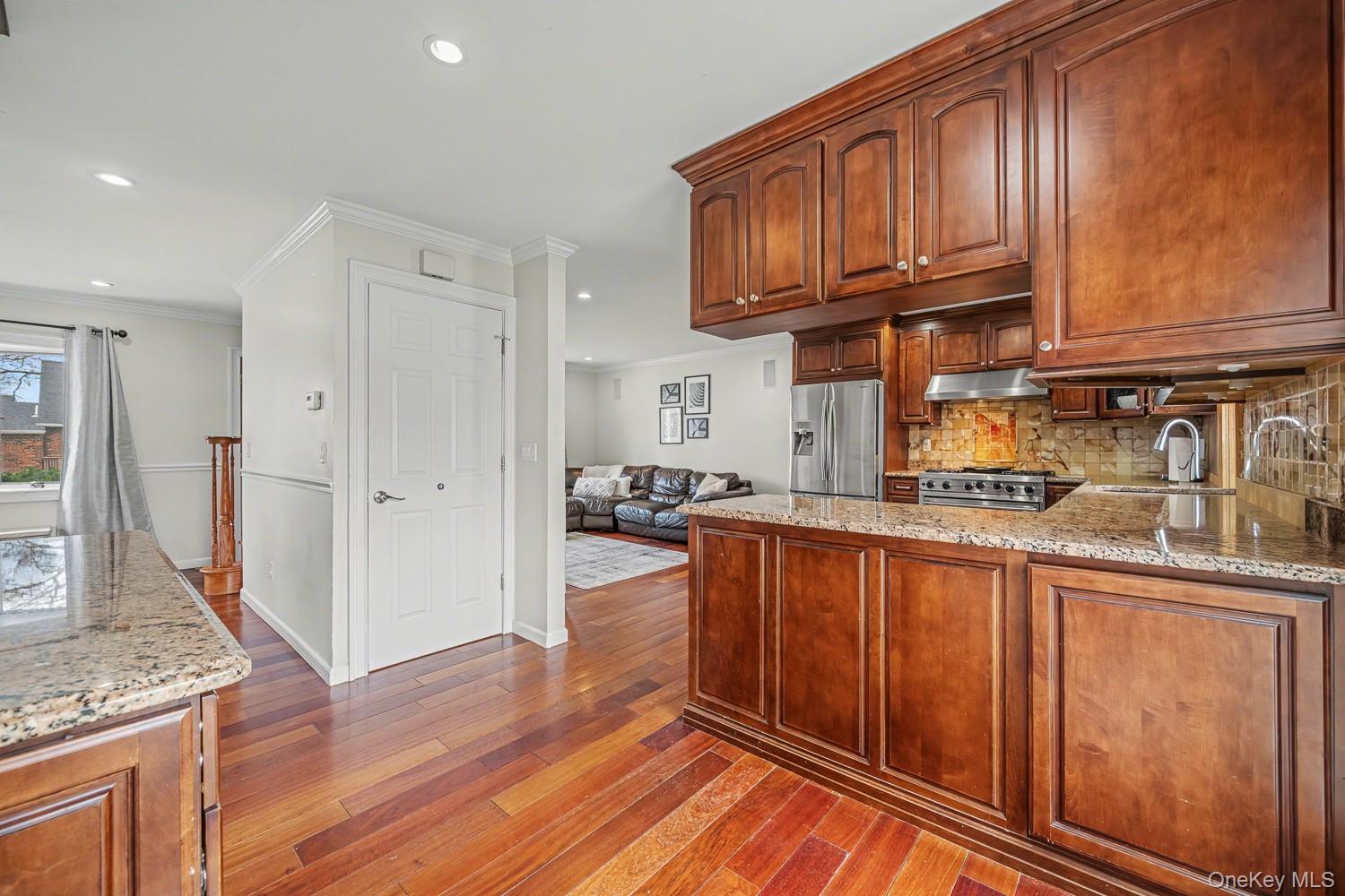 408 N Broome Avenue Property Photo 20