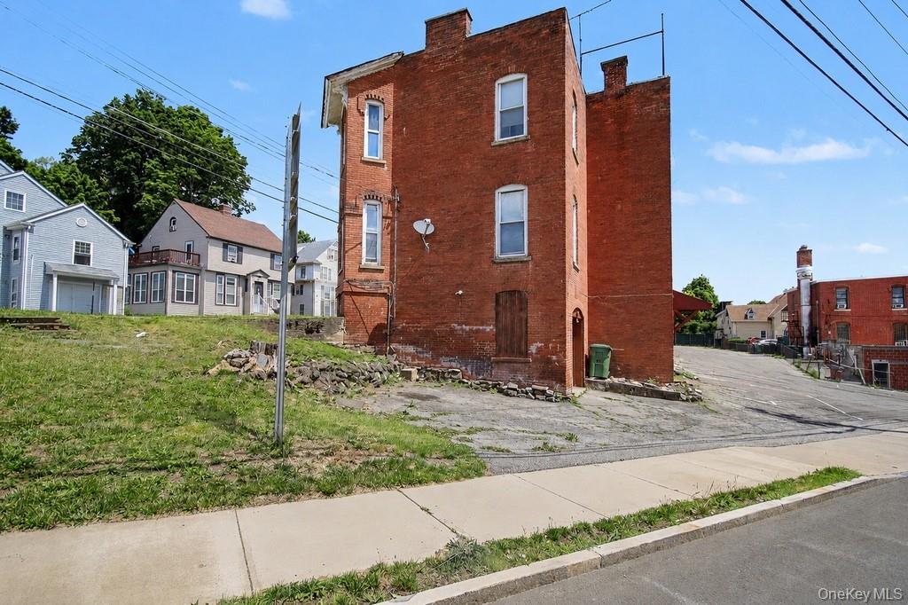 52 Linden Avenue Property Photo 21