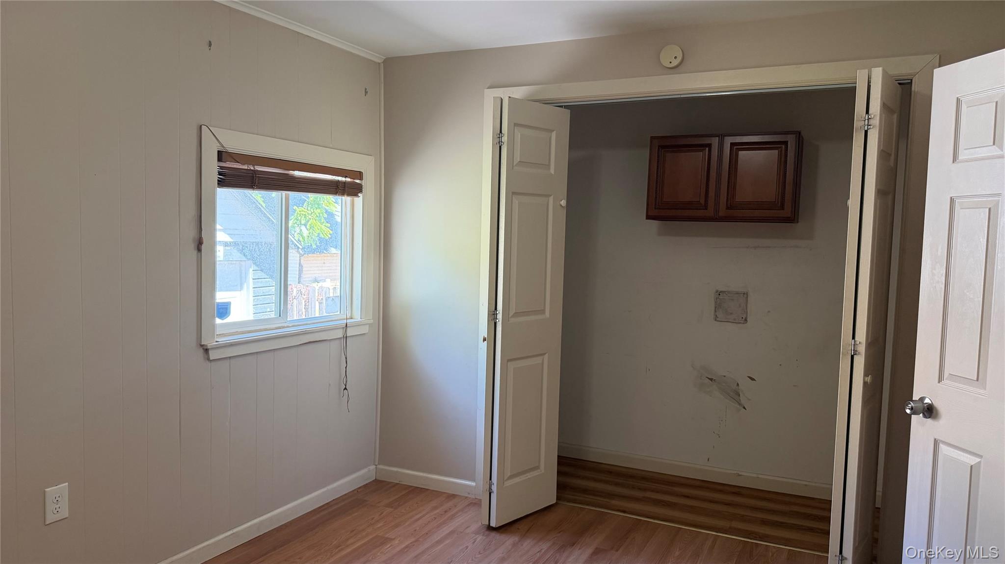 417 Baker Street B Property Photo 5