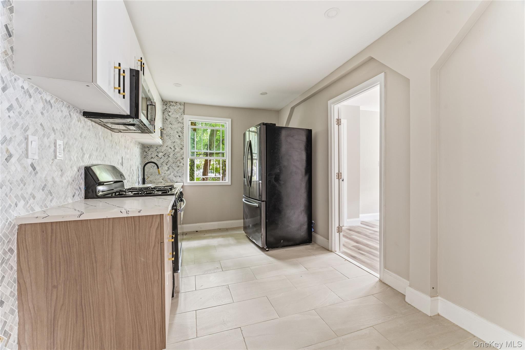 113 Herriot Street Property Photo 3