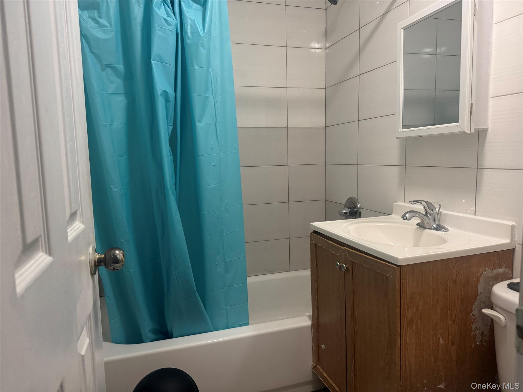 94-66 45th Avenue Property Photo 31