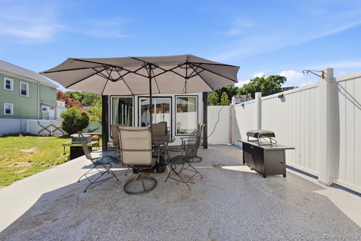 172 Crescent Place Property Photo 41