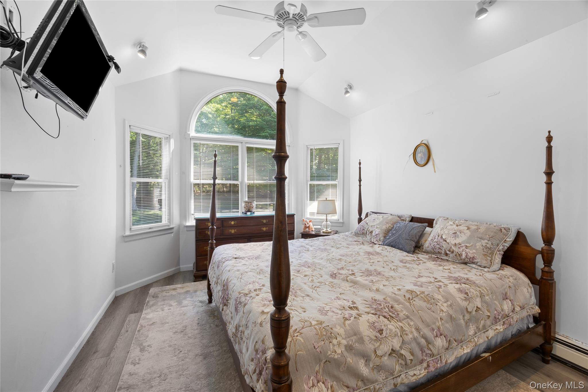 10 Randall Road Property Photo 36