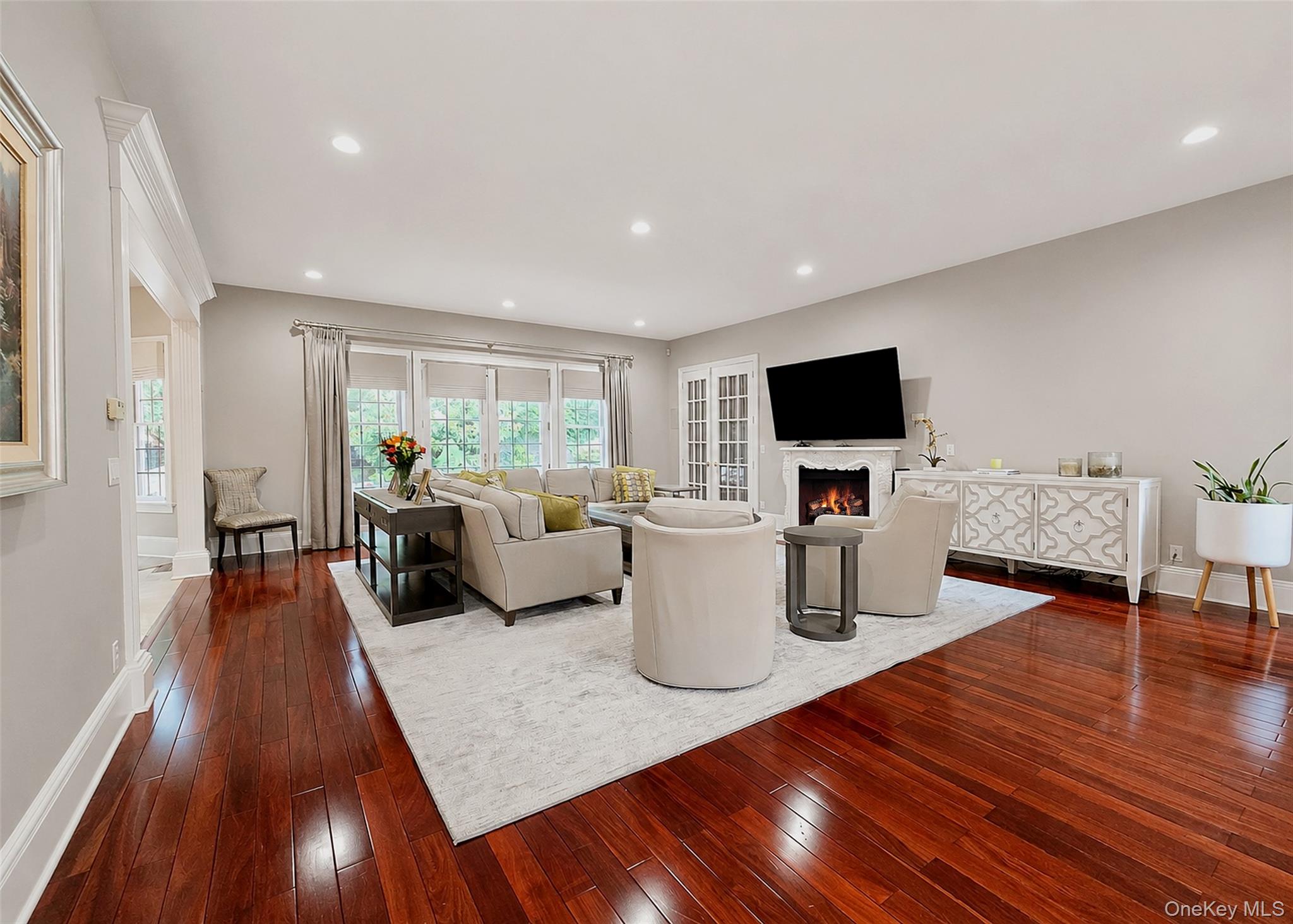 6 Boxwood Way Property Photo 6
