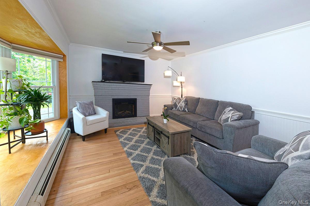8 Van Cedar Street 8 Property Photo 8