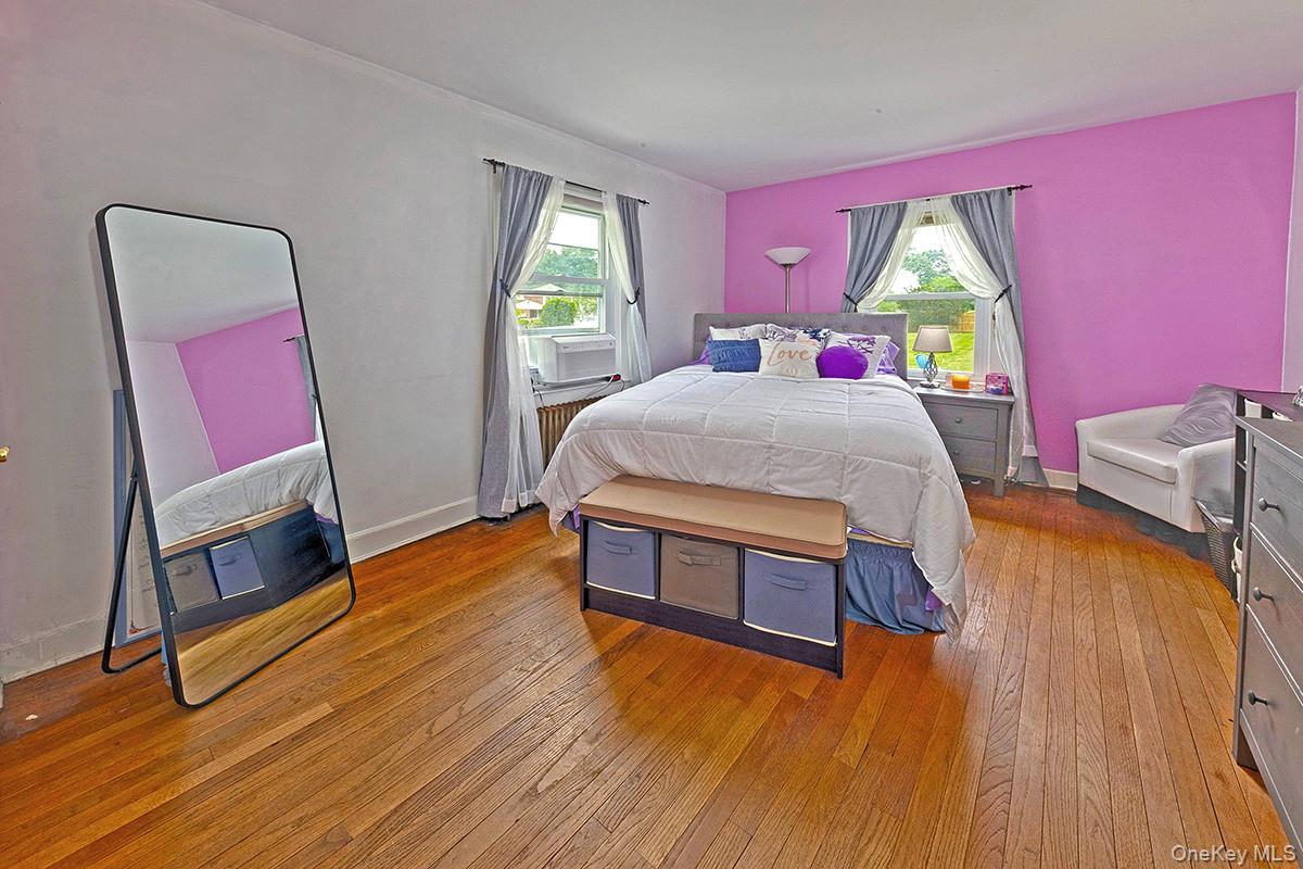 8 Van Cedar Street 8 Property Photo 14