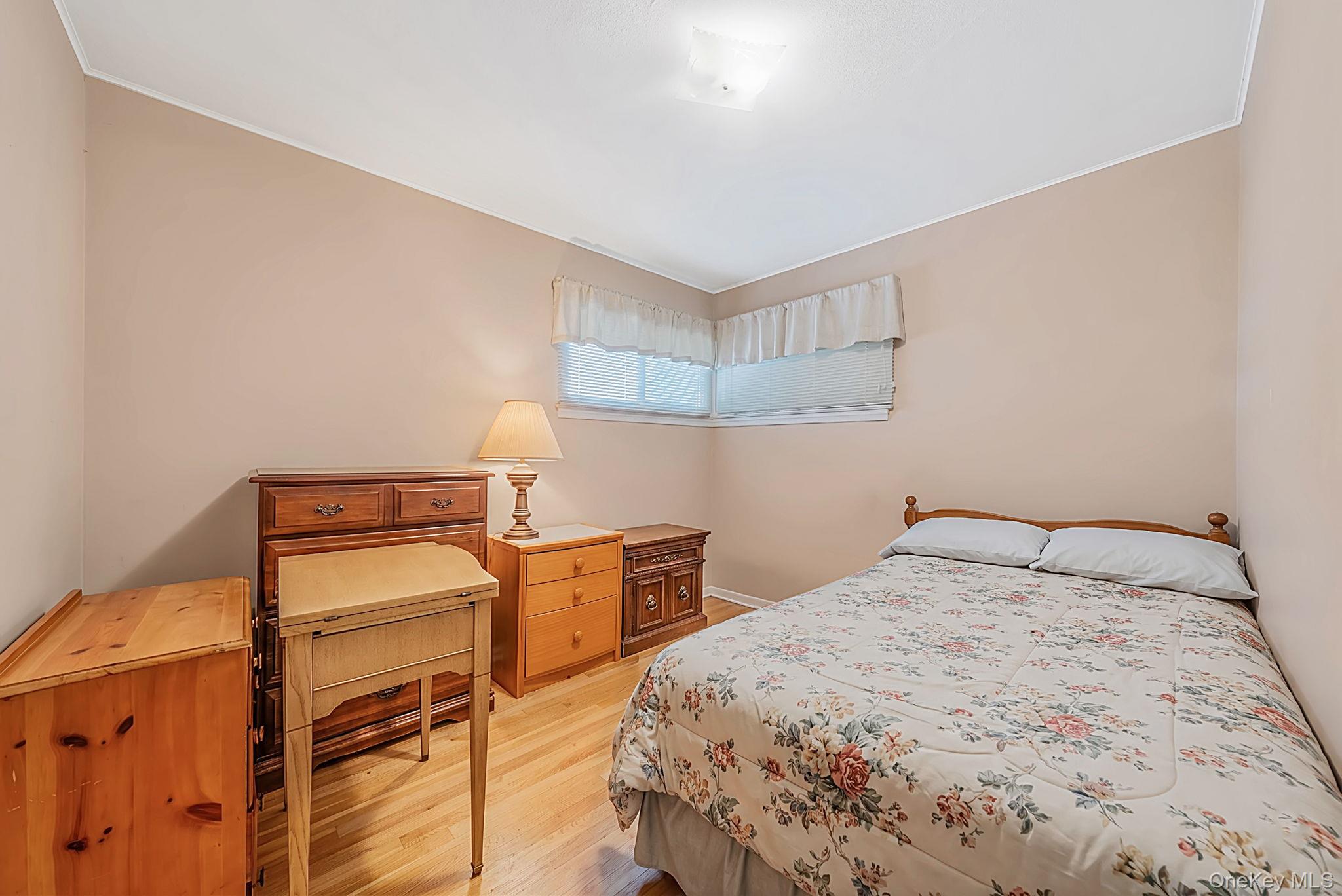 107 W Walnut Street Property Photo 10