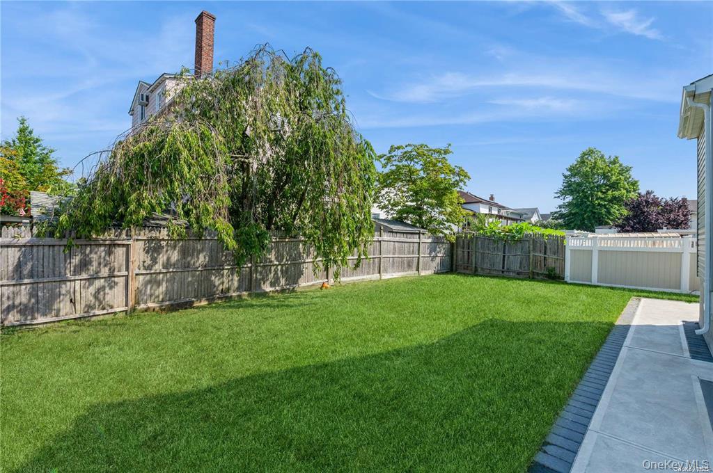 19 6th Street Property Photo 16