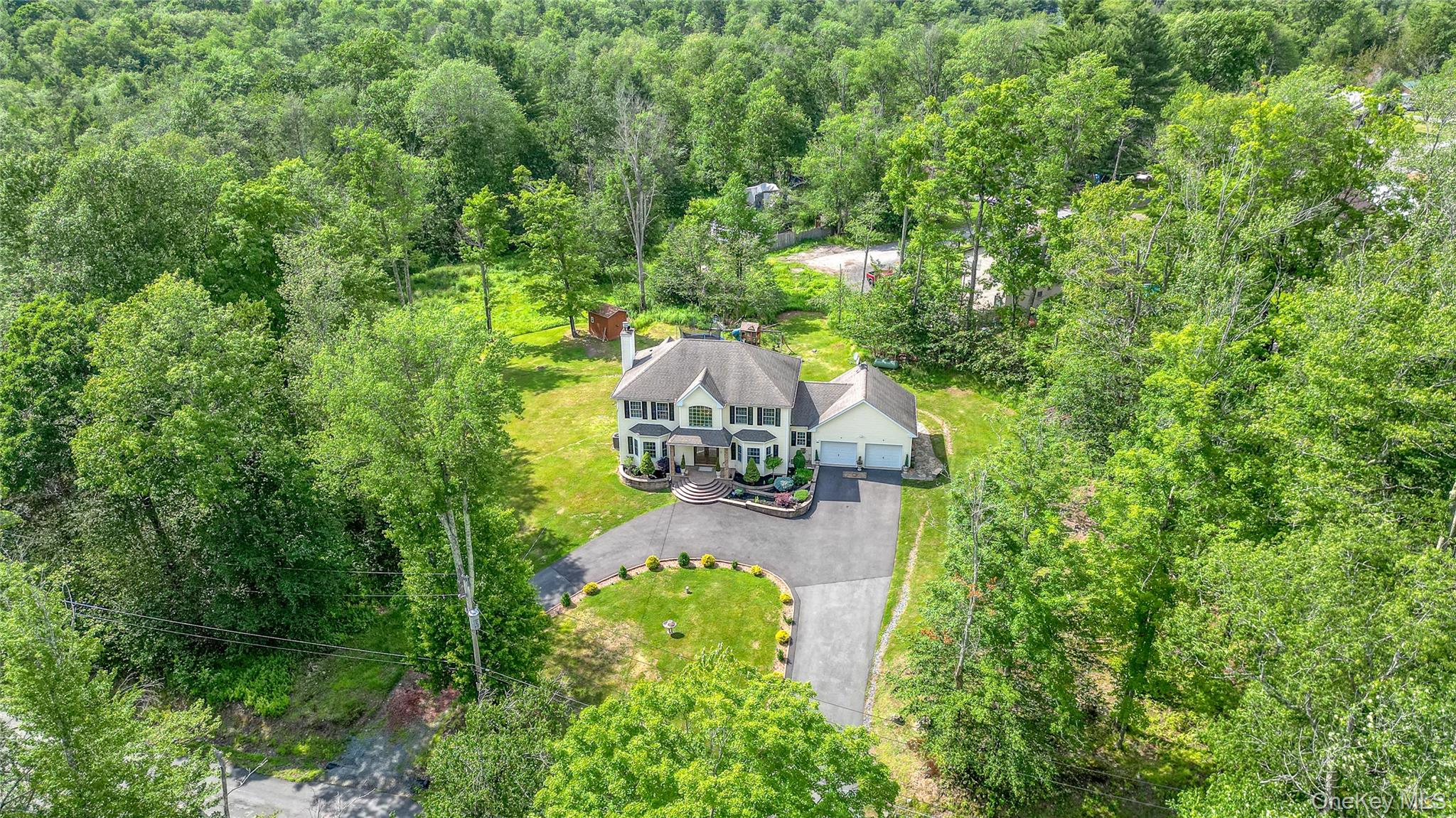 802 Rose Valley Road Property Photo 1