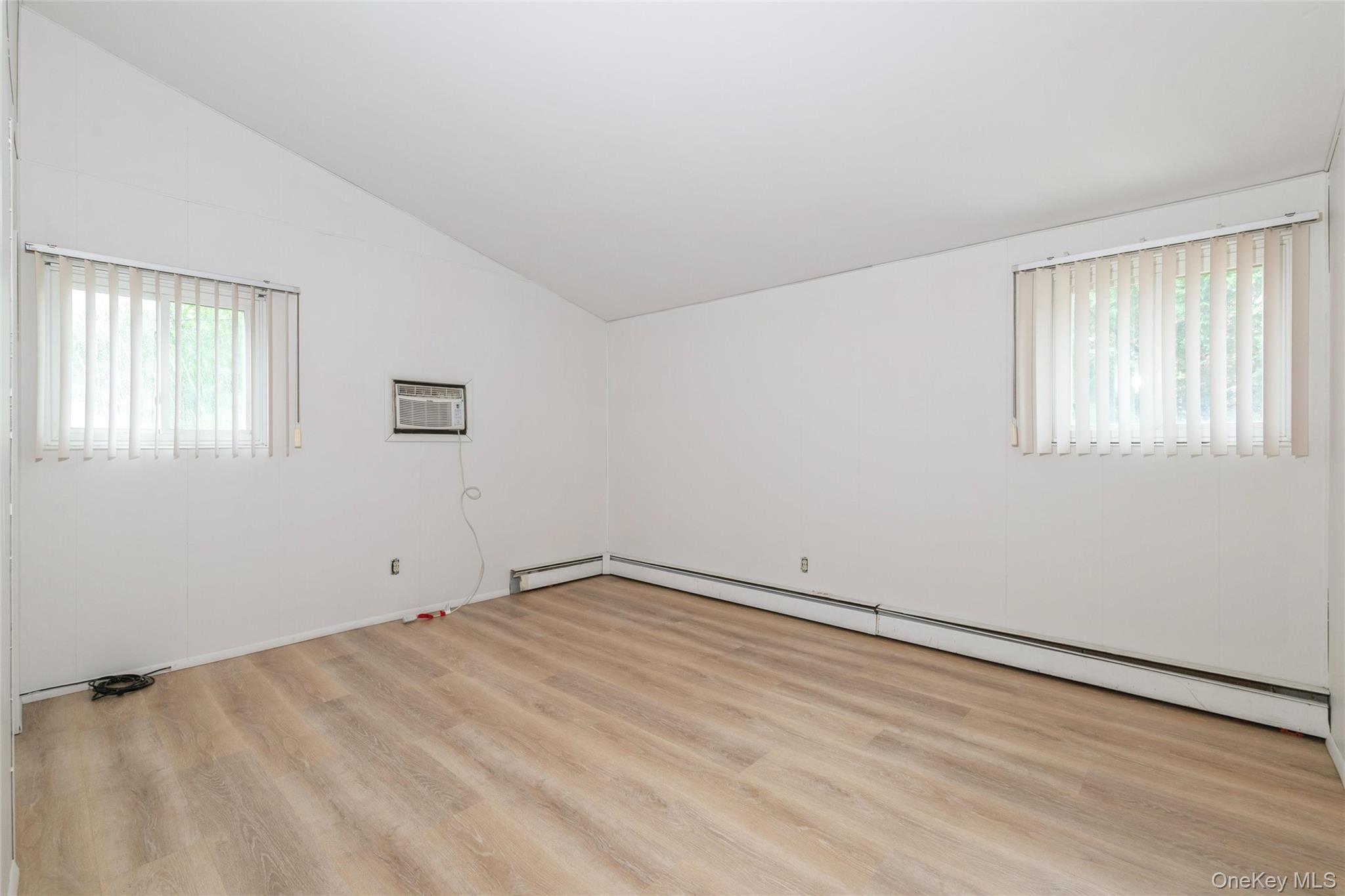 26 Huxley Lane Property Photo 26