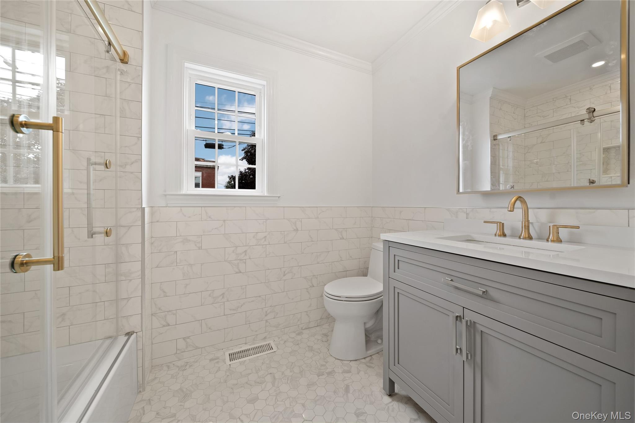 3914 Waverly Avenue Property Photo 21