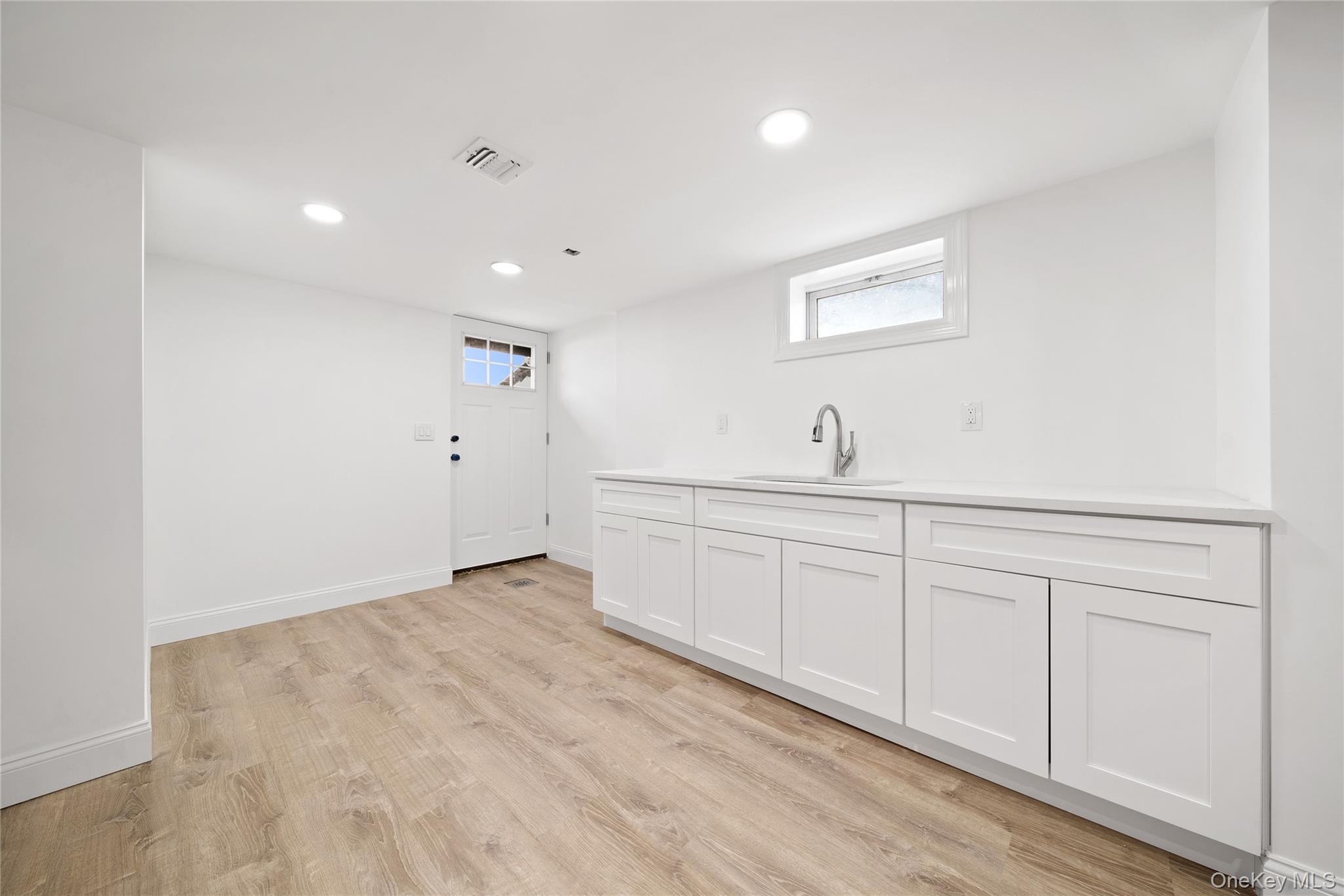3914 Waverly Avenue Property Photo 23