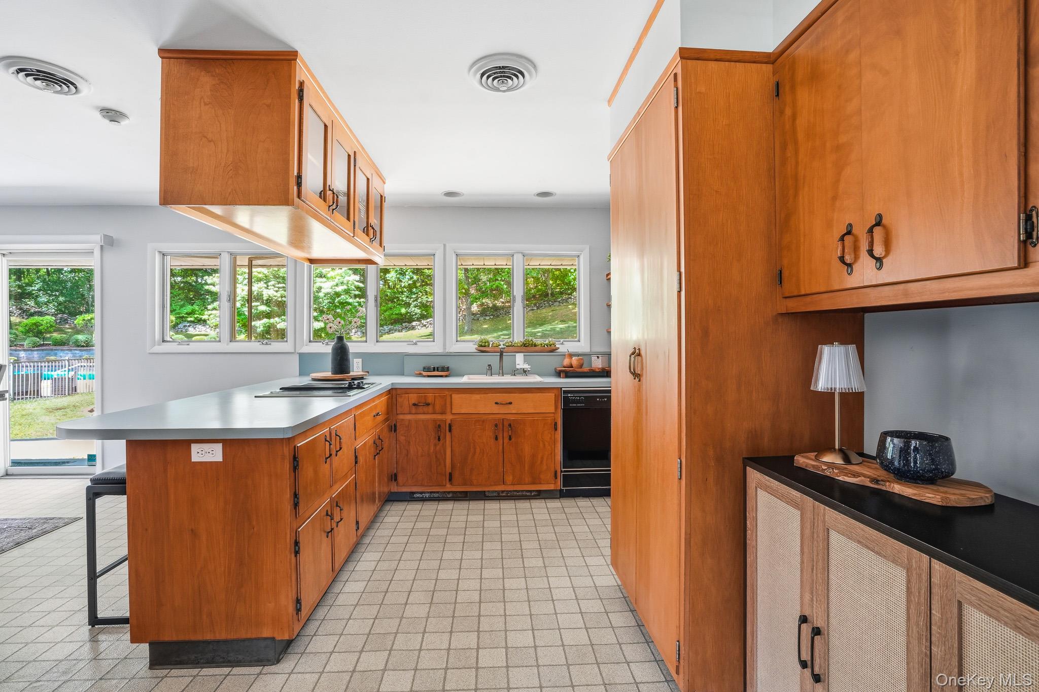 21 Vail Road Property Photo 10