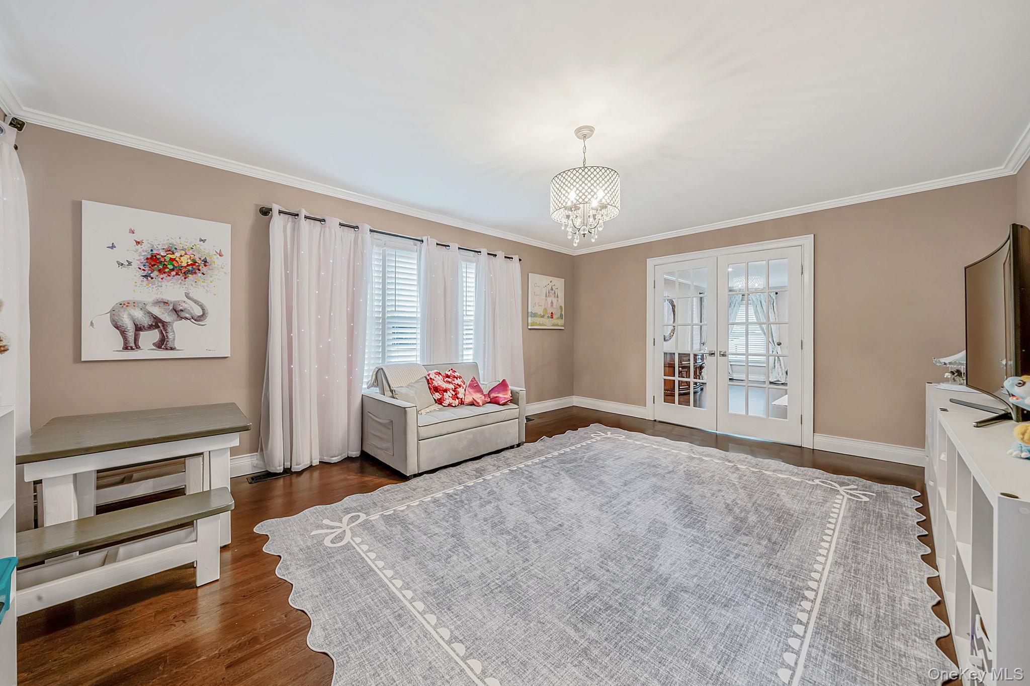 44 Niagara Street Property Photo 7
