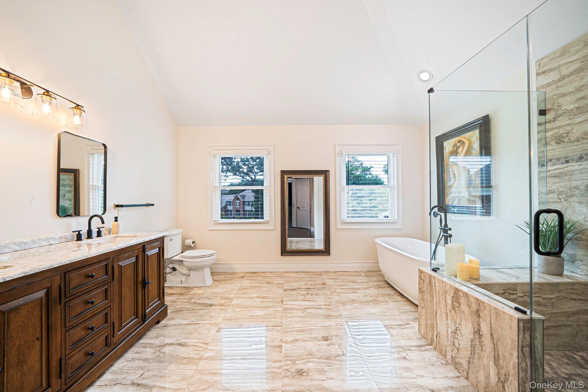 44 Niagara Street Property Photo 27