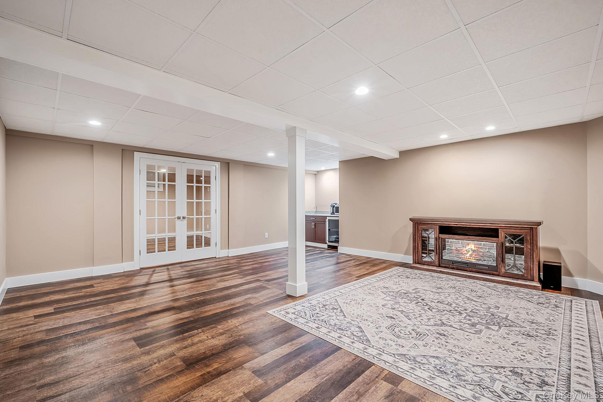 44 Niagara Street Property Photo 30