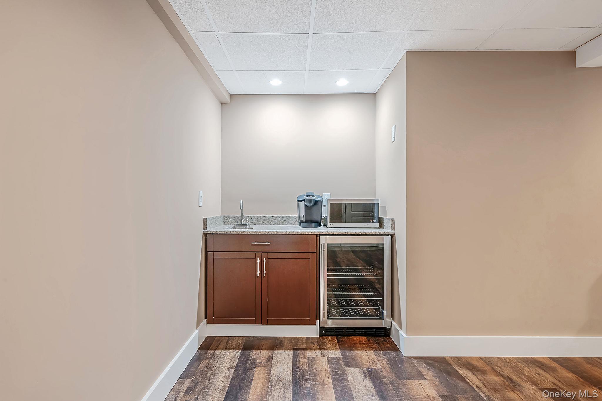 44 Niagara Street Property Photo 31