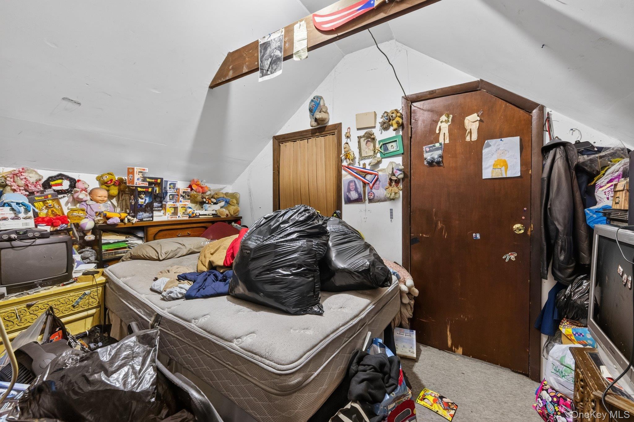 17 East Street Property Photo 11