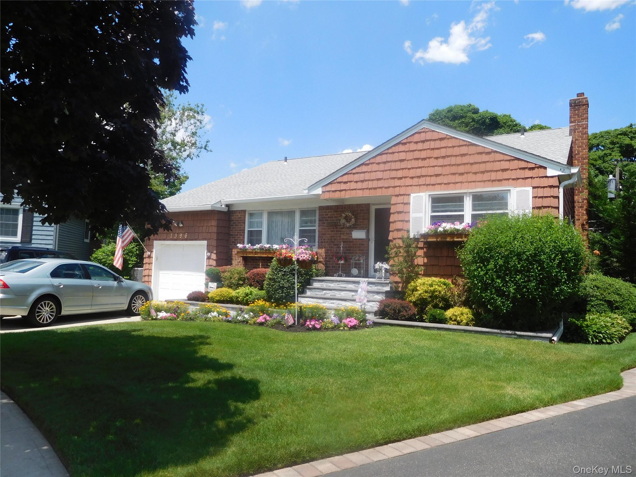 1396 Van Nostrand Place Property Photo 1