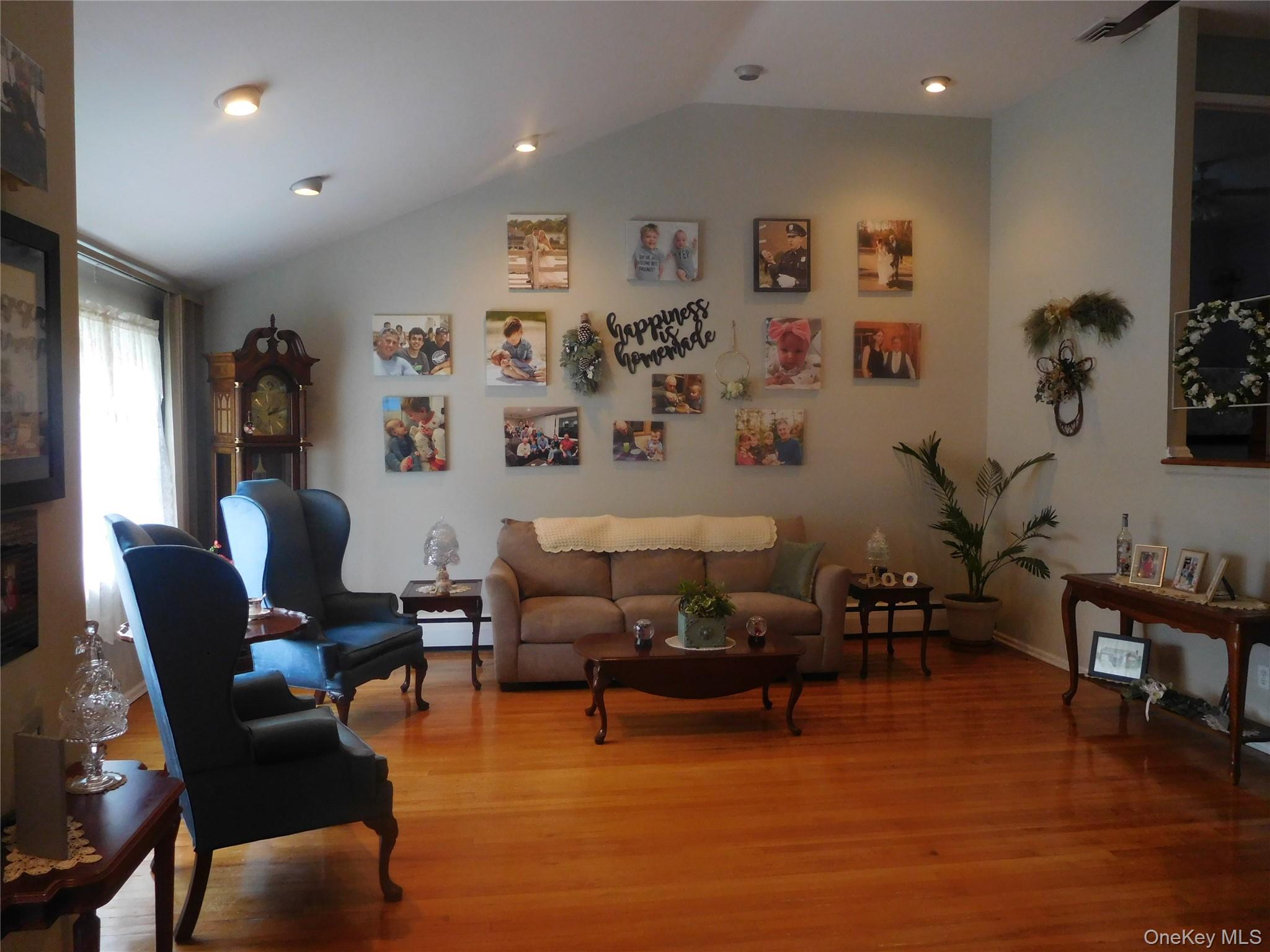 1396 Van Nostrand Place Property Photo 3