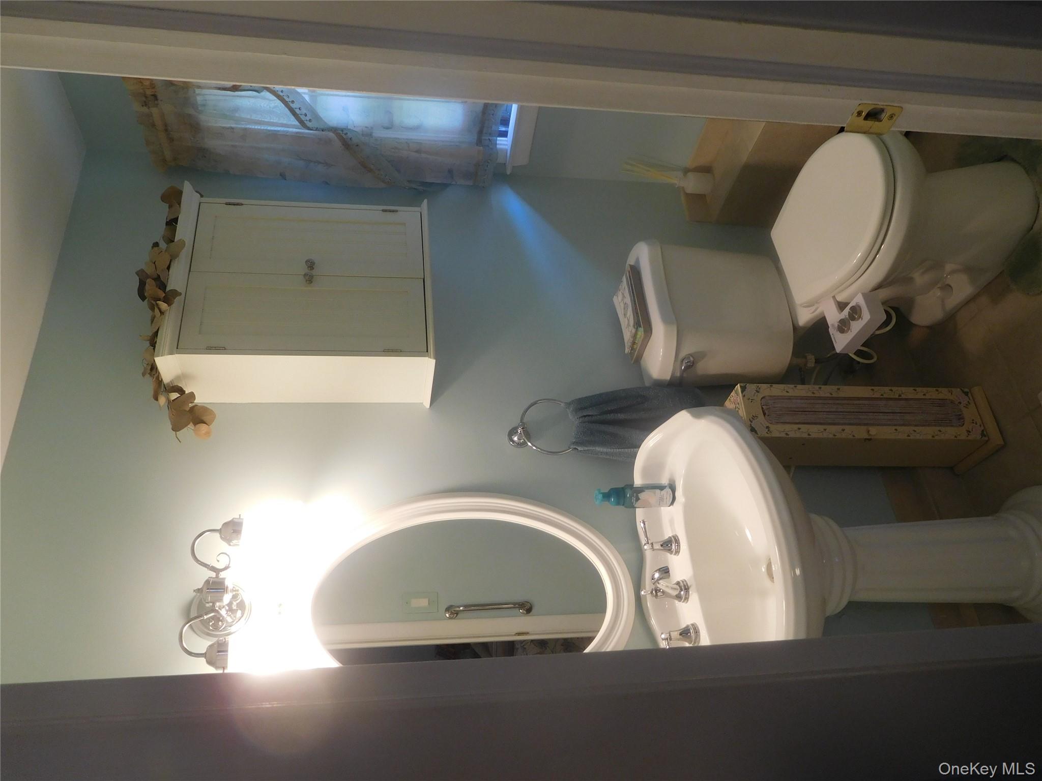 1396 Van Nostrand Place Property Photo 9