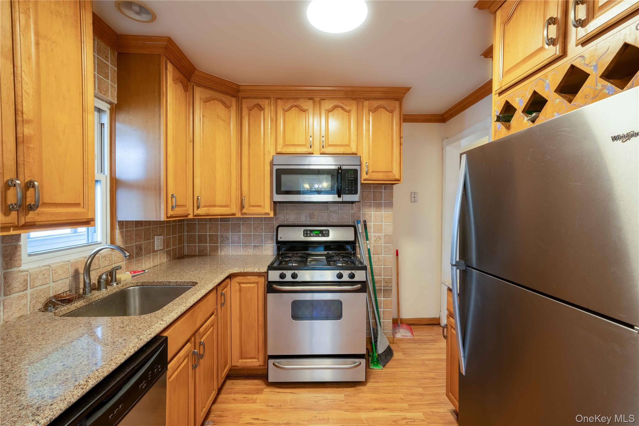 9 Satterie Avenue Property Photo 7
