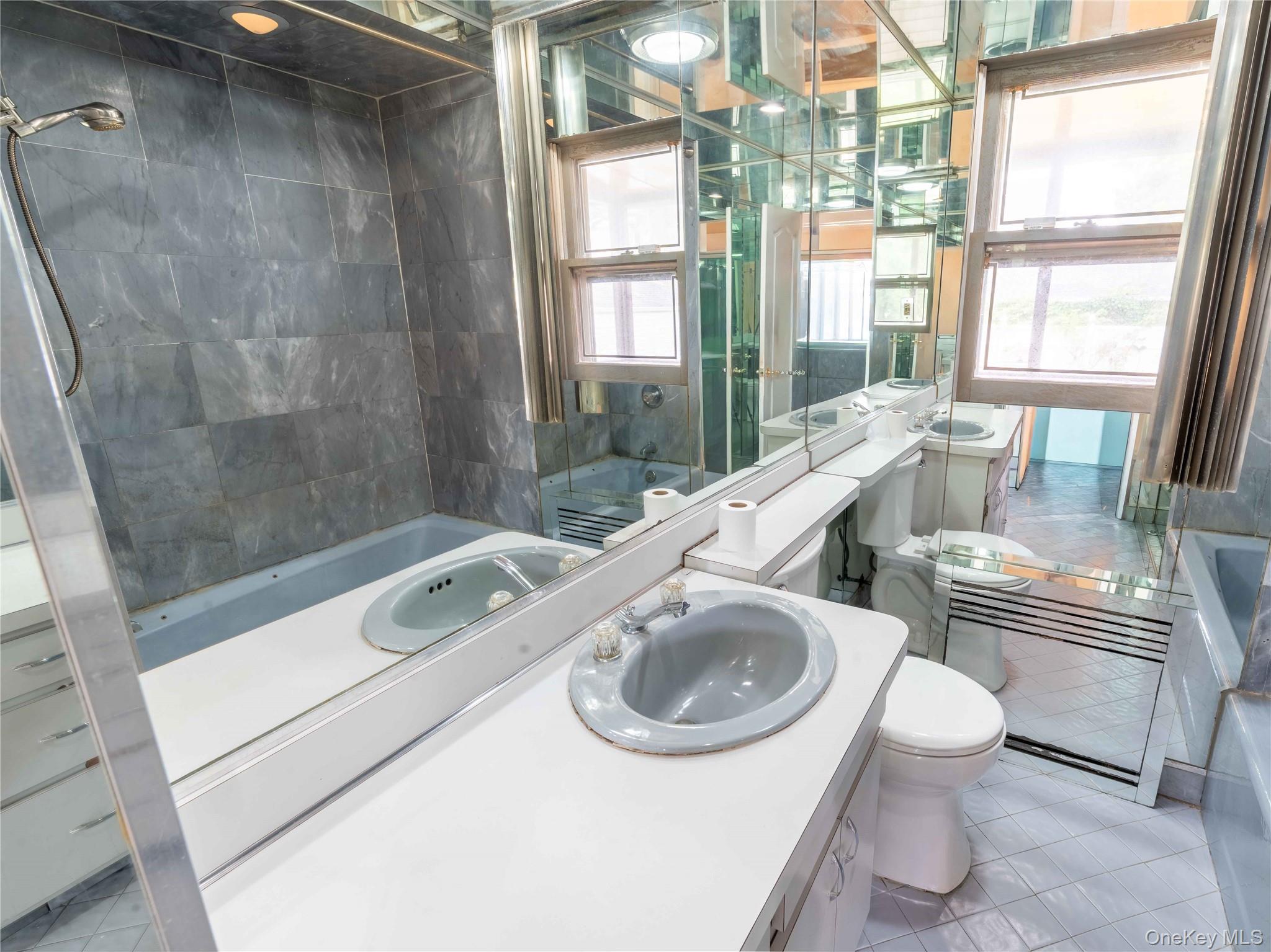 9 Satterie Avenue Property Photo 8