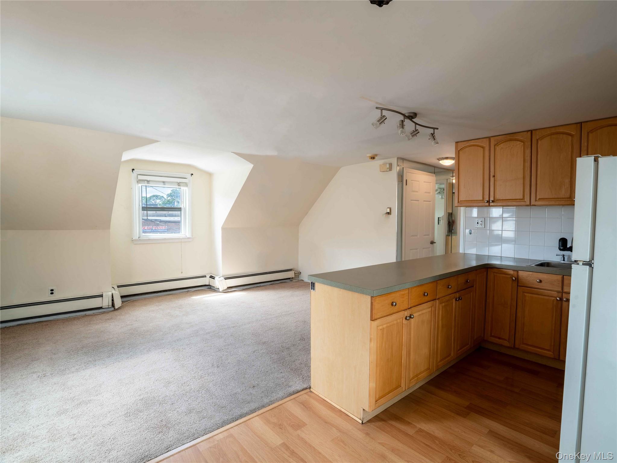 9 Satterie Avenue Property Photo 12