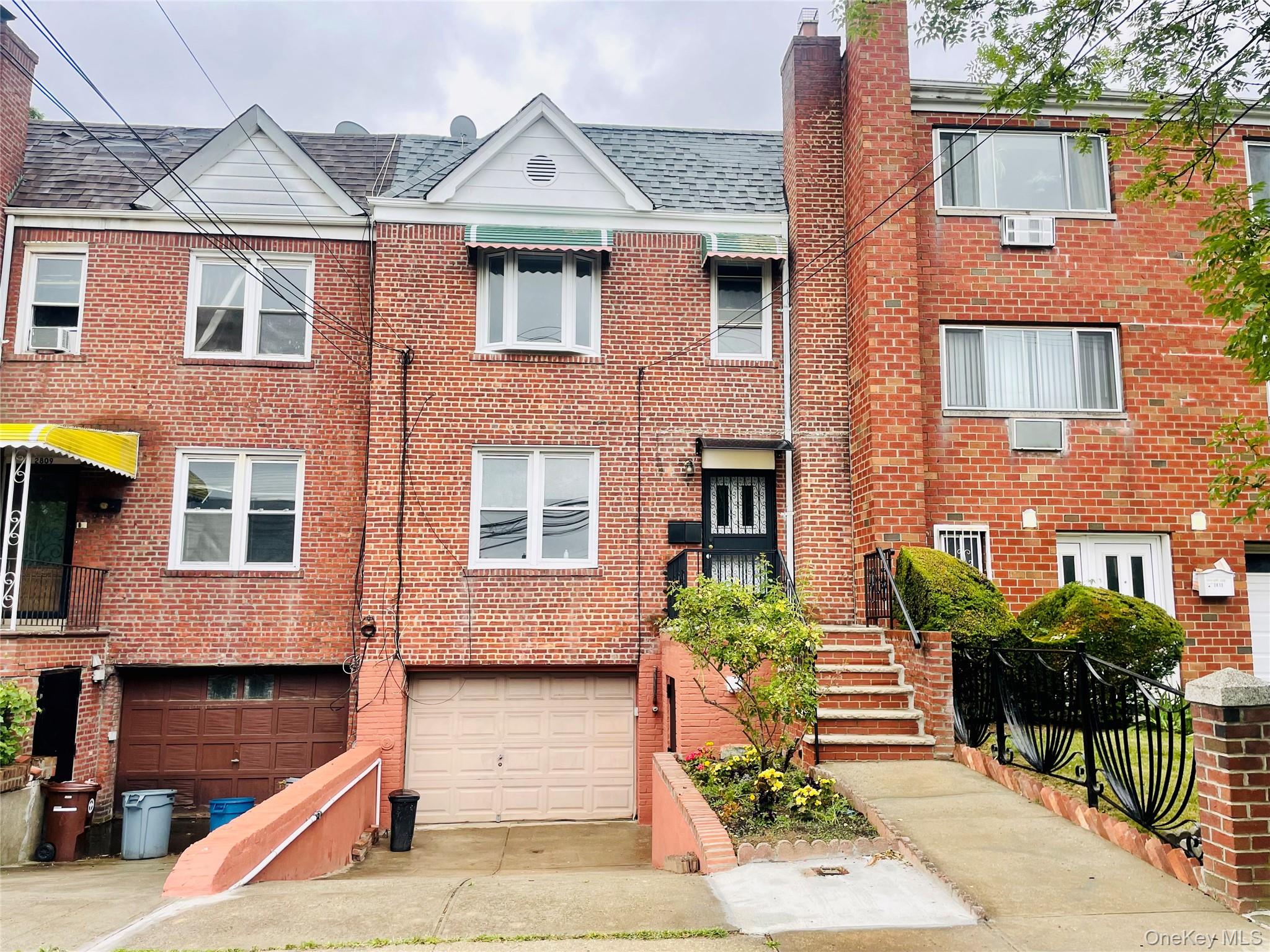 2811 Gunther Avenue Property Photo 1