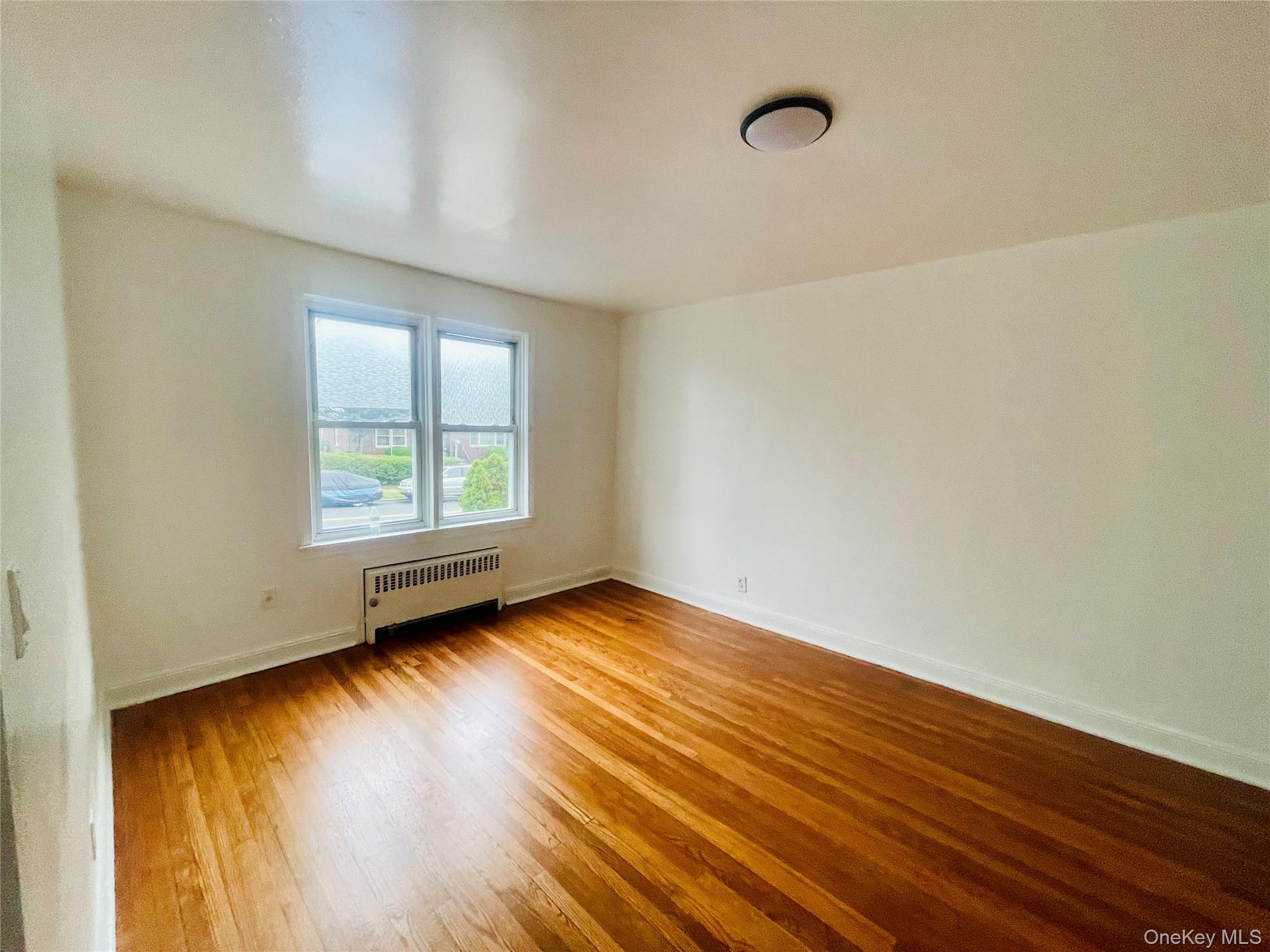 2811 Gunther Avenue Property Photo 4